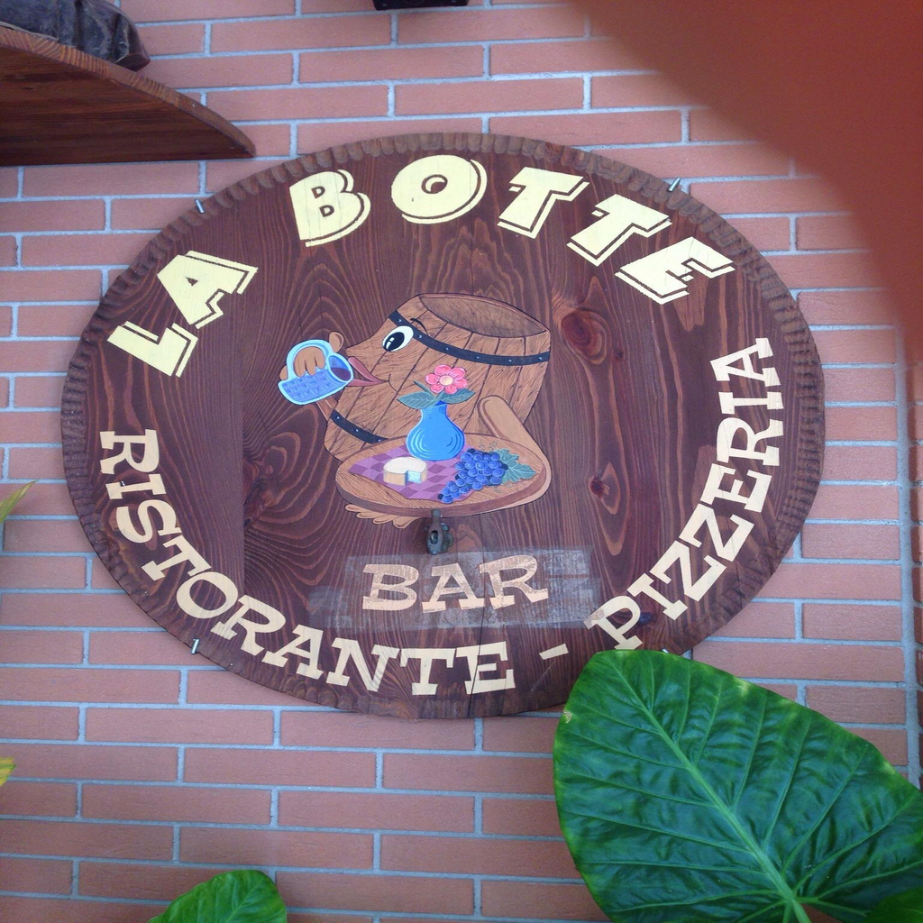Ristorante La Botte  logo
